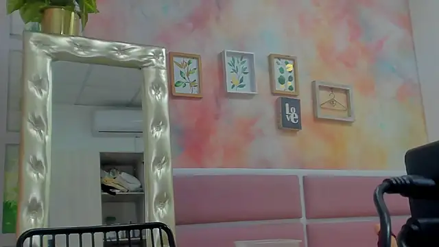 Idiris big online show from 01.18.25