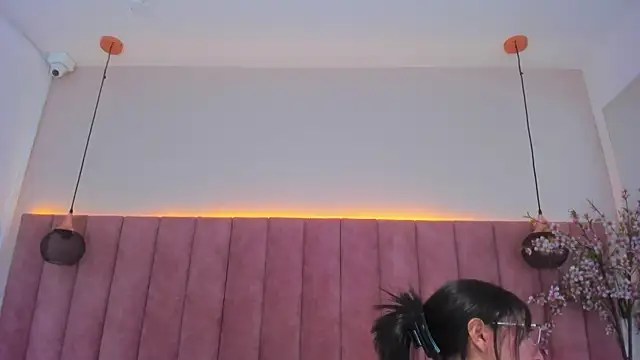 Snapshot of MarianaBranzz chatting on 01.25.25 MarianaBranzz online show from 01.25.25