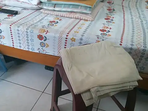 triangle0623 online show from 10.12.25