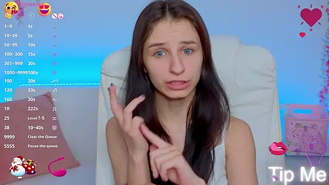 Snapshot of _Nika_Kik chatting on 01.10.25 Nika Kik online show from 01.10.25