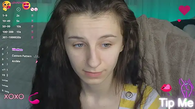 Snapshot of _Nika_Kik chatting on 02.18.25 Nika Kik online show from 02.18.25