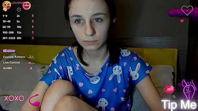 Snapshot of _Nika_Kik chatting on 02.26.25 Nika Kik online show from 02.26.25