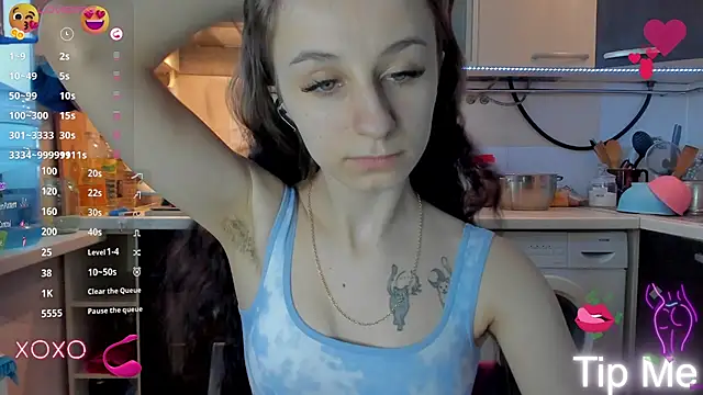 Snapshot of _Nika_Kik chatting on 03.20.25 Nika Kik online show from 03.20.25