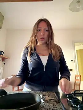 Sashabunny online show from 12.14.25