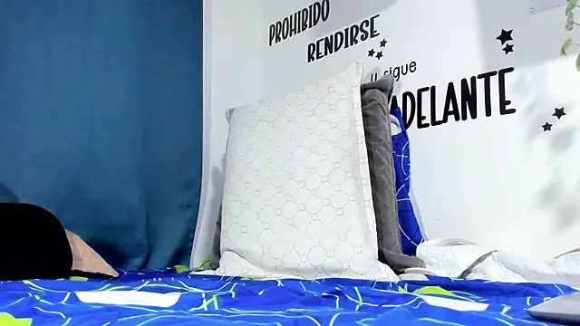 Aronxxs online show from 11.15.25