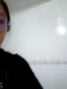 Snapshot of Caroll_Luna chatting on 12.17.24 Caroll Luna online show from 12.17.24