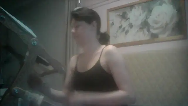 SunElizabeth online show from 04.06.26