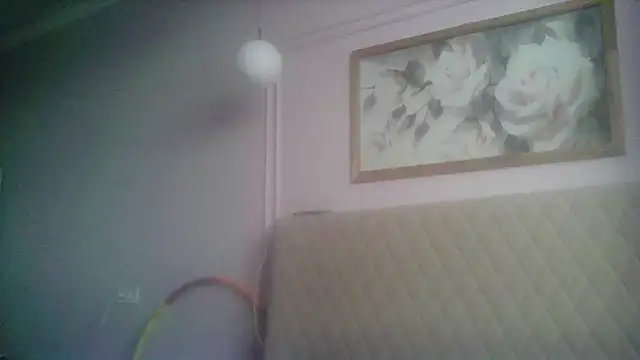 Snapshot of SunElizabeth chatting on 05.31.26 SunElizabeth online show from 05.31.26