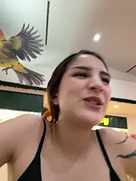 Snapshot of Mon_Cherry chatting on 09.11.25 Mon Cherry online show from 09.11.25