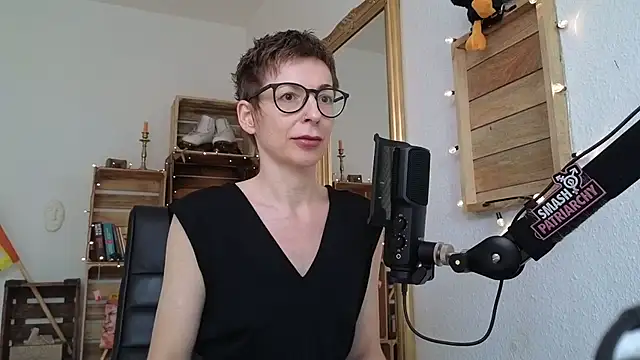 secretly naked online show from 09.21.25