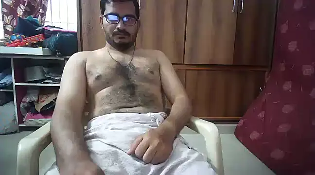 naughtymike0007 online show from 01.30.25