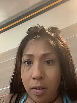 Snapshot of Gin4Cole chatting on 02.15.25 Gin4Cole online show from 02.15.25