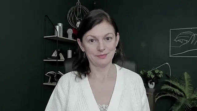 VivianWILD online show from 03.23.26