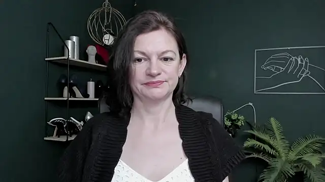 VivianWILD online show from 05.15.26