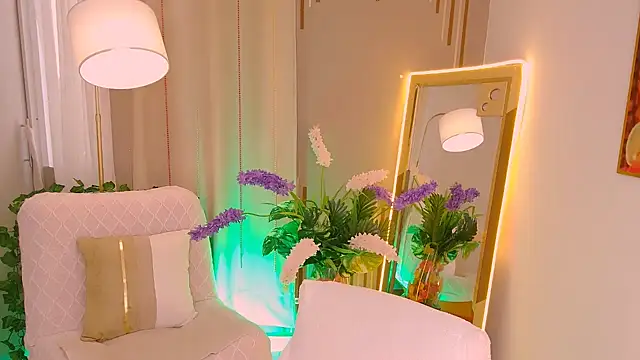 Miss ash online show from 02.08.25