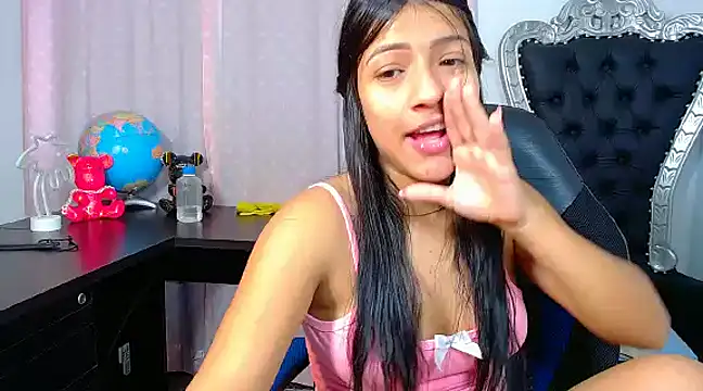 Snapshot of _baby_4u chatting on 12.21.24 baby 4u online show from 12.21.24