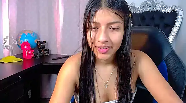 Snapshot of _baby_4u chatting on 12.30.24 baby 4u online show from 12.30.24