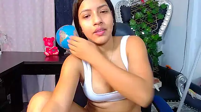 Snapshot of _baby_4u chatting on 01.17.25 baby 4u online show from 01.17.25