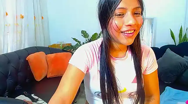 Snapshot of _baby_4u chatting on 02.08.25 baby 4u online show from 02.08.25