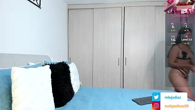 MalejaDiaz  online show from 02.13.25