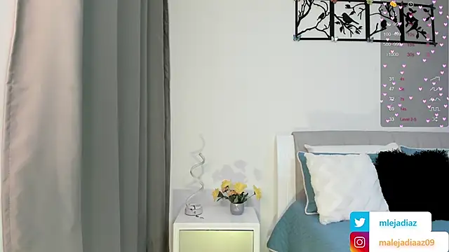 MalejaDiaz  online show from 02.17.25