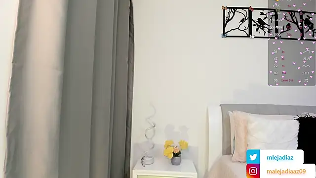 MalejaDiaz  online show from 03.20.25