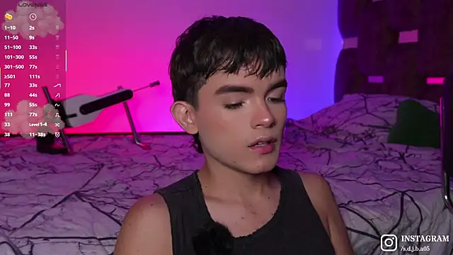 Angelo 018 online show from 10.18.25