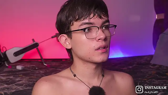 Angelo 018 online show from 11.11.25