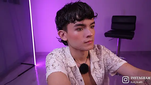 Angelo 018 online show from 03.05.26