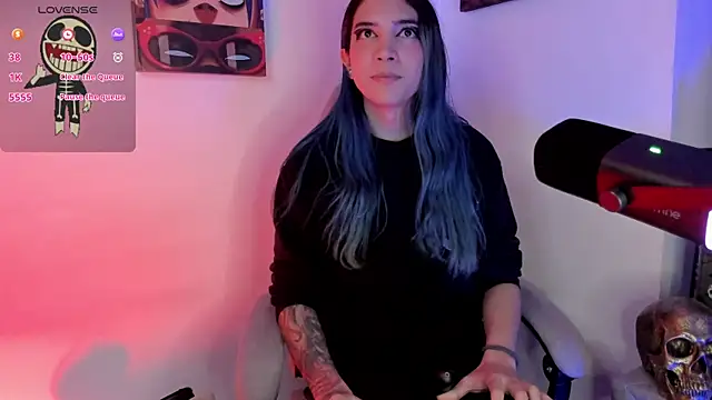 sofi pretty uwu- online show from 04.27.26