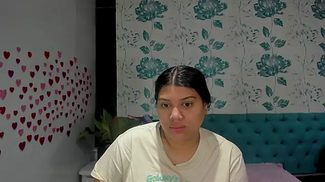 LindaBreeS online show from 01.30.25