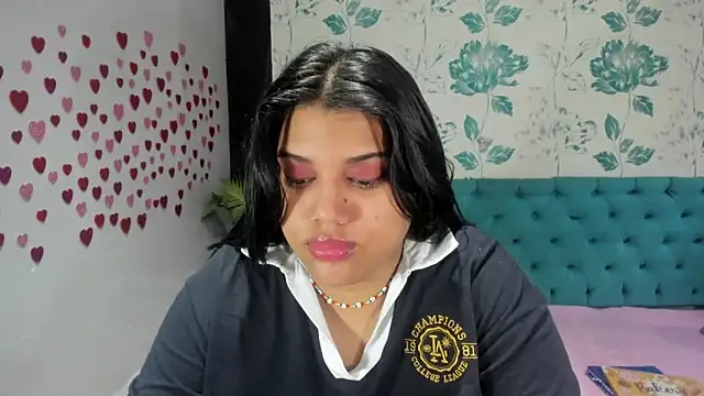 LindaBreeS online show from 02.07.25