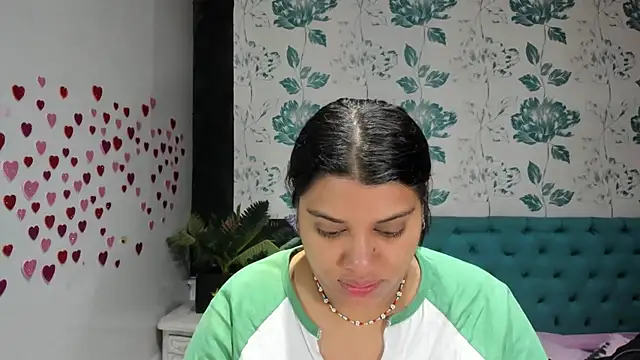 LindaBreeS online show from 03.08.25