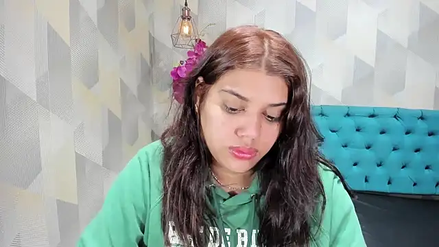 LindaBreeS online show from 09.16.25