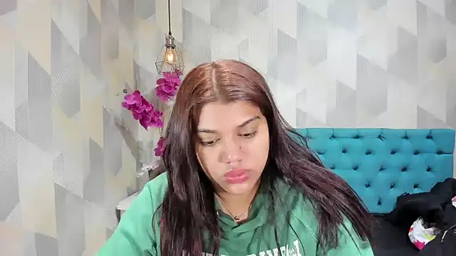 LindaBreeS online show from 09.22.25