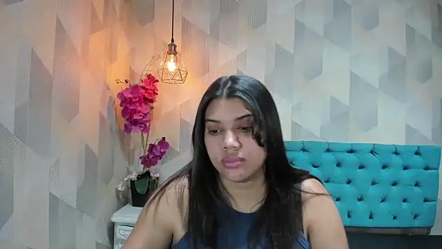 Snapshot of LindaBreeS chatting on 05.31.26 LindaBreeS online show from 05.31.26