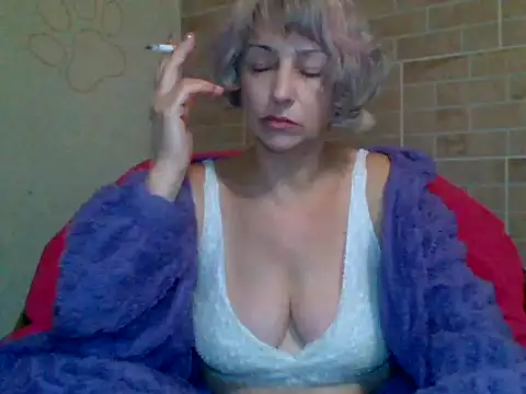 Lorie Carrie online show from 12.02.24