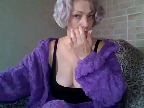 Lorie Carrie online show from 02.01.25