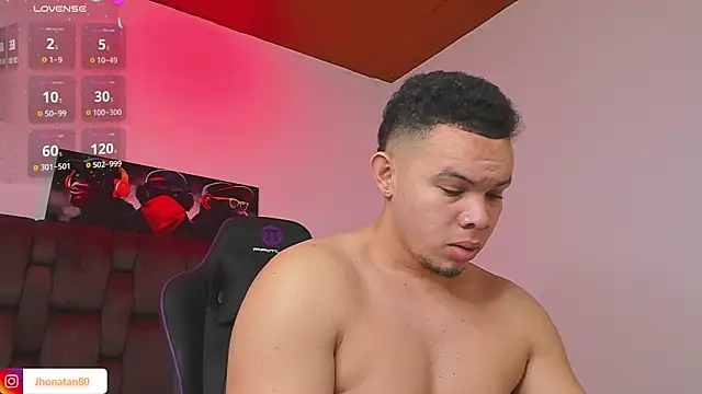 Snapshot of jhotta_fox chatting on 03.12.25 jhotta fox online show from 03.12.25