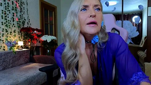 amelia blondy online show from 11.04.25