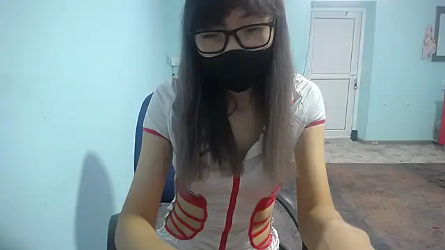 Snapshot of elllaaxx chatting on 09.28.25 elllaaxx online show from 09.28.25