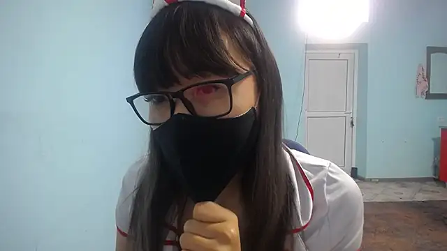 Snapshot of elllaaxx chatting on 11.02.25 elllaaxx online show from 11.02.25