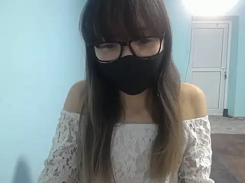 elllaaxx online show from 12.01.25