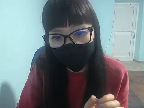 elllaaxx online show from 04.18.26