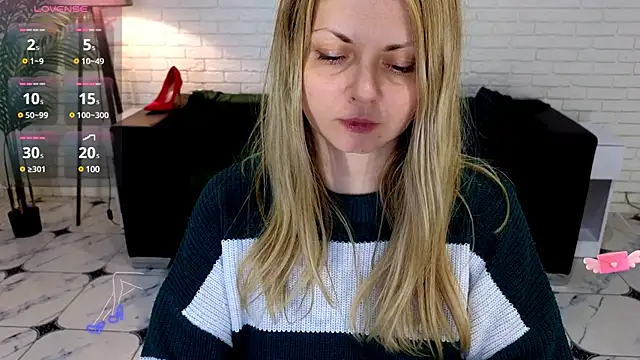 SmilingEmily  online show from 03.04.25