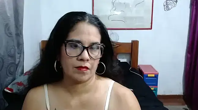 Mistresskloe01 online show from 12.02.24