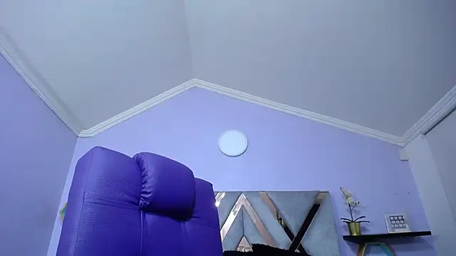 Naughty Kittenm online show from 01.28.25