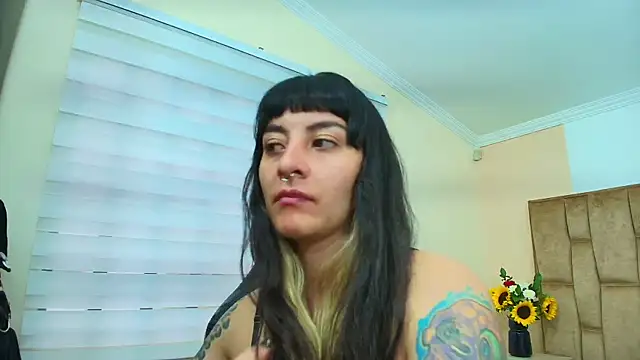 Naughty Kittenm online show from 09.27.25