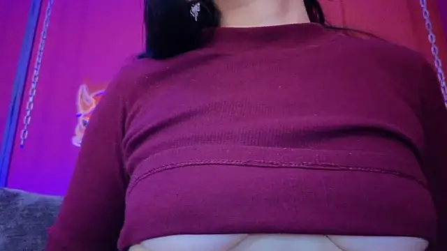 Julieta Russell online show from 03.07.26