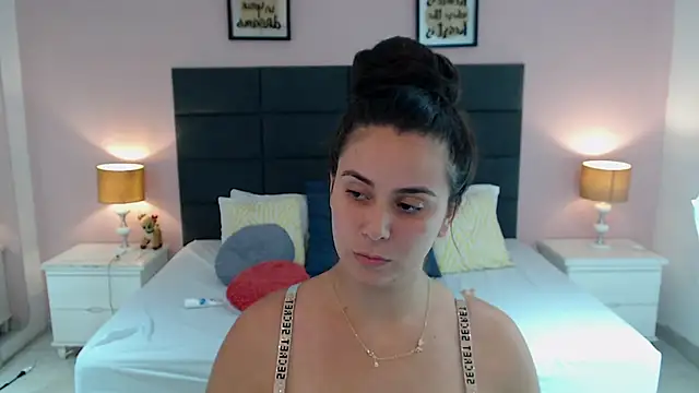 MadisonJenner online show from 01.17.25